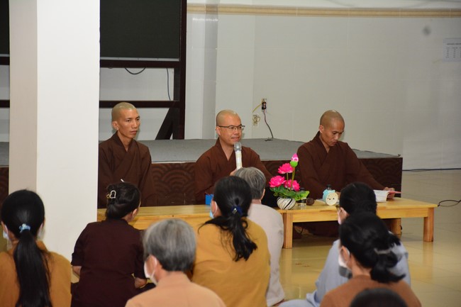 4th Buddhadharma conversation for lay people